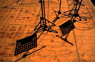 BACKSTAGE fotografie di Giulio Azzarello ©2020.