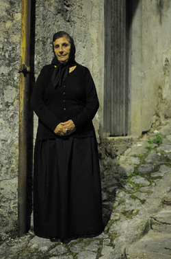 ANZIANI fotografie di Giulio Azzarello &copy;2014.