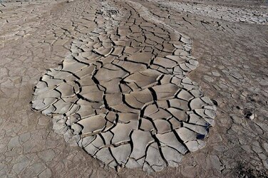 LE MACALUBE di Sicilia. Fotografie di Giulio Azzarello ©2014. LE MACALUBE di Sicilia. Fotografie di Giulio Azzarello ©2014.