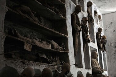 LE CATACOMBE dei cappuccini a Palermo in Sicilia. Fotografie di Giulio Azzarello &copy;2014.