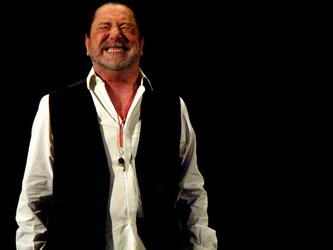 LUIGI MARIA BURRUANO attore italiano di origini siciliane. Fotografie di Giulio Azzarello ©2014. LUIGI MARIA BURRUANO attore italiano di origini siciliane. Fotografie di Giulio Azzarello ©2014.