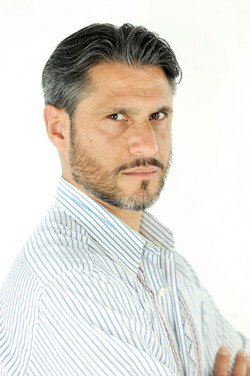 ROBERTO BONURA attore italiano. Fotografie di Giulio Azzarello &copy;2016.