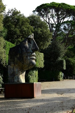 IGOR MITORAJ Giardino di Boboli. Fotografie di Giulio Azzarello &copy;2022.