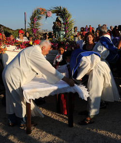 PROCESSIONE RELIGIOSA DEL MARE a Linosa. Fotografie di Giulio Azzarello ©2014. PROCESSIONE RELIGIOSA DEL MARE a Linosa. Fotografie di Giulio Azzarello ©2014.
