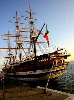 AMERIGO VESPUCCI fotografie di Giulio Azzarello ©2020. AMERIGO VESPUCCI fotografie di Giulio Azzarello ©2020.