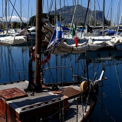 PALERMO. Fotografie di Giulio Azzarello &copy;2023.