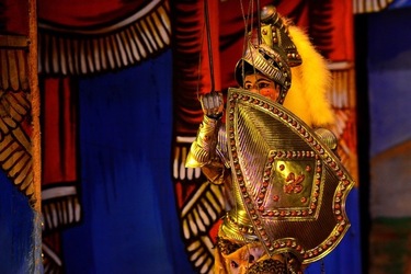 OPERA dei PUPI di Mimmo e Giacomo Cuticchio. Fotografia di Giulio Azzarello ©2020. OPERA dei PUPI di Mimmo e Giacomo Cuticchio. Fotografia di Giulio Azzarello ©2020.