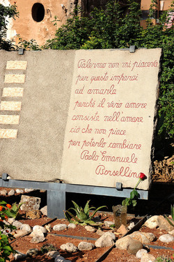 LAPIDE BORSELLINO a Palermo. Fotografie di Giulio Azzarello ©2014.