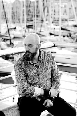 ALESSIO BOSCO artista musicista compositore. Fotografie di Giulio Azzarello &copy;2018.