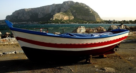 LUOGHI SICILIANI fotografie di Giulio Azzarello ©2020