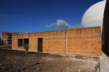 LA CHIESA MADRE a Gibellina nel Belice in Sicilia. Fotografie di Giulio Azzarello &copy;2014.