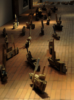 Installazione di Anne Clemence DeGrollee alla GAM di Palermo. Fotografie di Giulio Azzarello &copy;2017.