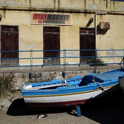 ISOLA. Fotografie di Giulio Azzarello &copy;2024.