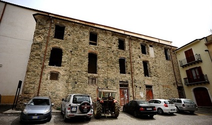 CORLEONE in Sicilia. Fotografie di Giulio Azzarello &copy;2015 2016.