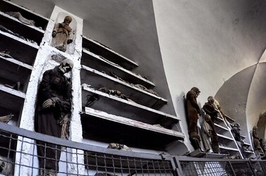 LE CATACOMBE dei cappuccini a Palermo in Sicilia. Fotografie di Giulio Azzarello &copy;2014.