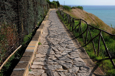 LUIGI PIRANDELLO il parco e la casa museo. Fotografie di Giulio Azzarello ©2014.