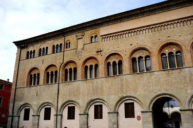 PARMA centro storico. Fotografie di Giulio Azzarello &copy;2016.