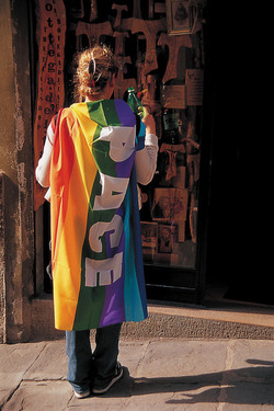 FOTOGRAFIE SPECIALI bianco e nero colore astratto concettuale grafico. Fotografie di Giulio Azzarello &copy;2014.