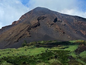 STROMBOLI fotografie di Giulio Azzarello ©2020. STROMBOLI fotografie di Giulio Azzarello ©2020.