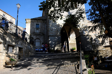 GANCI comune e antico borgo medievale delle Madonie in Sicilia. Fotografie di Giulio Azzarello &copy;2014.