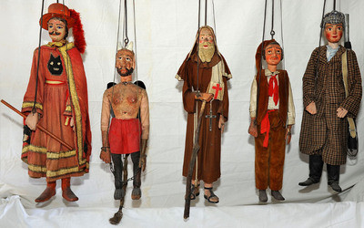 PUPI SICILIANI del 900 e dell 800. Collezione Cuticchio. Fotografie di Giulio Azzarello &copy;2014.