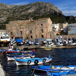 BARCHE. Fotografie di Giulio Azzarello ©2022.