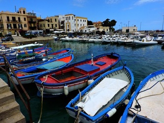 MONDELLO fotografie di Giulio Azzarello &copy;2020.