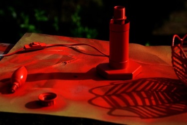 STILL LIFE ASSURDI fotografie di Giulio Azzarello &copy;2020.