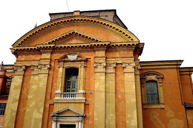 MODENA centro storico. Fotografie di Giulio Azzarello ©2016. MODENA centro storico. Fotografie di Giulio Azzarello ©2016.