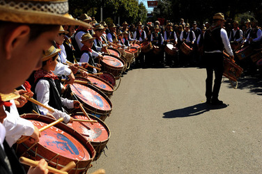Tamburai siciliani di Agrigento. Fotografie di Giulio Azzarello &copy;2017.