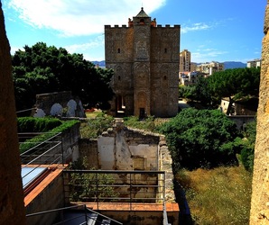 IL CASTELLO della ZISA di PALERMO. Fotografie di Giulio Azzarello ©2018. IL CASTELLO della ZISA di PALERMO. Fotografie di Giulio Azzarello ©2018.