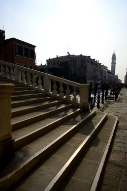 VENEZIA fotografie di Giulio Azzarello ©2022.