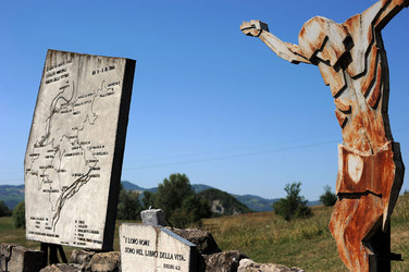 IL PARCO DELLA MEMORIA DI MONTESOLE Marzabotto . Fotografie di Giulio Azzarello &copy;2014.