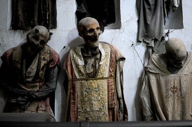 LE CATACOMBE dei cappuccini a Palermo in Sicilia. Fotografie di Giulio Azzarello &copy;2014.