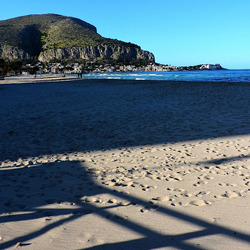 MONDELLO di inverno. Fotografie di Giulio Azzarello &copy;2016.