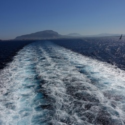 FAVIGNANA. Fotografie di Giulio Azzarello &copy;2022.