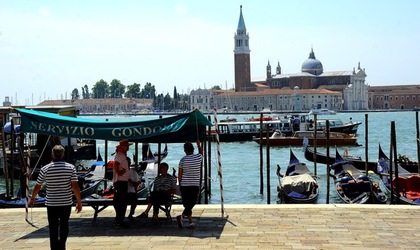 VENEZIA fotografie di Giulio Azzarello &copy;2019.