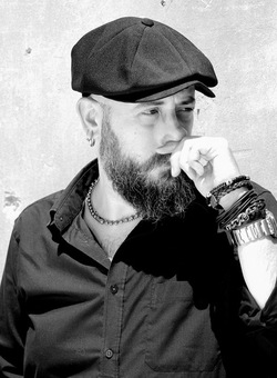 ALESSIO BOSCO artista musicista compositore. Fotografie di Giulio Azzarello &copy;2018.