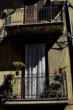 CENTRO STORICO di PALERMO fotografie di Giulio Azzarello ©2019.