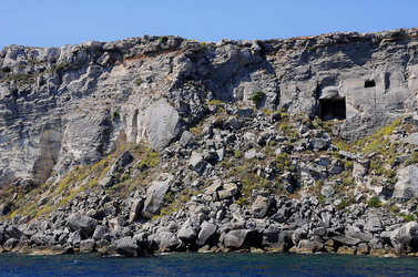 ISOLA DI FAVIGNANA in Sicilia. Visioni panoramiche o particolari. Fotografie di Giulio Azzarello ©2014. ISOLA DI FAVIGNANA in Sicilia. Visioni panoramiche o particolari. Fotografie di Giulio Azzarello ©2014.