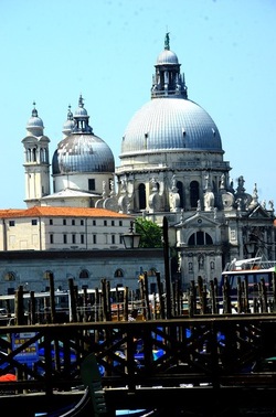 VENEZIA fotografie di Giulio Azzarello &copy;2019.