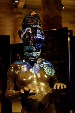 VENEZIA installazione nigeriana inizio Arsenale. Biennale Arch. Cont.. Fotografie di Giulio Azzarello &copy;2022.