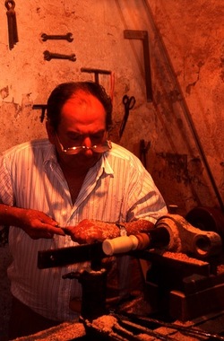 VUCCIRIA anni 90. Fotografie di Giulio Azzarello &copy;2022.