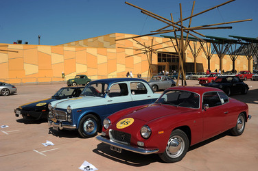 AUTO CLASSICHE ovvero la loro modernit&agrave; in mostra con tanti modelli del passato. Fotografie di Giulio Azzarello &copy;2014.