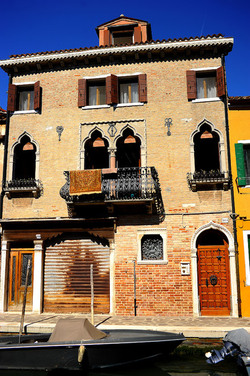BURANO laguna di Venezia. Fotografie di Giulio Azzarello &copy;2016.