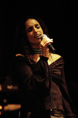 NOA artista musicista israeliana. Fotografie di Giulio Azzarello &copy;2014.