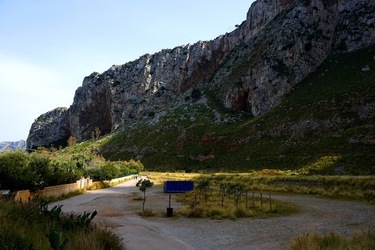 MONDELLO. Fotografie di Giulio Azzarello &copy;2023.