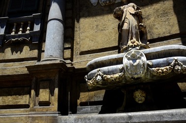 CENTRO STORICO di PALERMO fotografie di Giulio Azzarello &copy;2019.