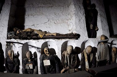 LE CATACOMBE dei cappuccini a Palermo in Sicilia. Fotografie di Giulio Azzarello &copy;2014.