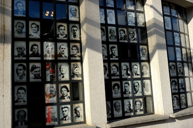 IL MUSEO SCHINDLER a Cracovia. Fotografie di Giulio Azzarello ©2016. IL MUSEO SCHINDLER a Cracovia. Fotografie di Giulio Azzarello ©2016.